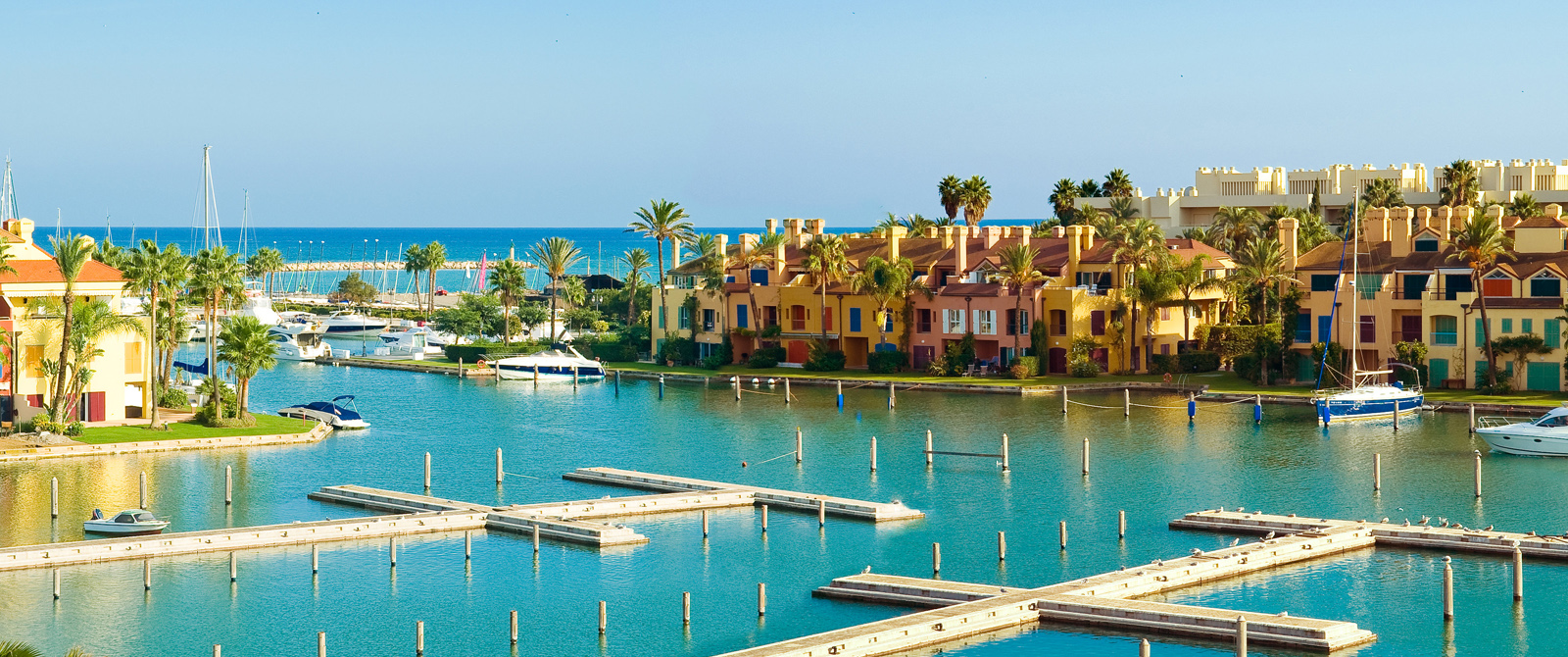 Do you need a transfer to Sotogrande from Málaga Airport?| Contact us!