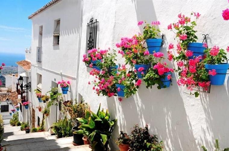 portada transfer to Mijas from Malaga Airport